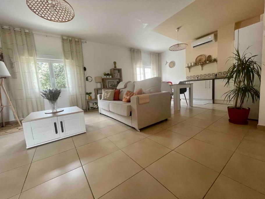 T2 Refait A Neuf Calme Et Agreable Apartment นาร์บอนน์ ภายนอก รูปภาพ